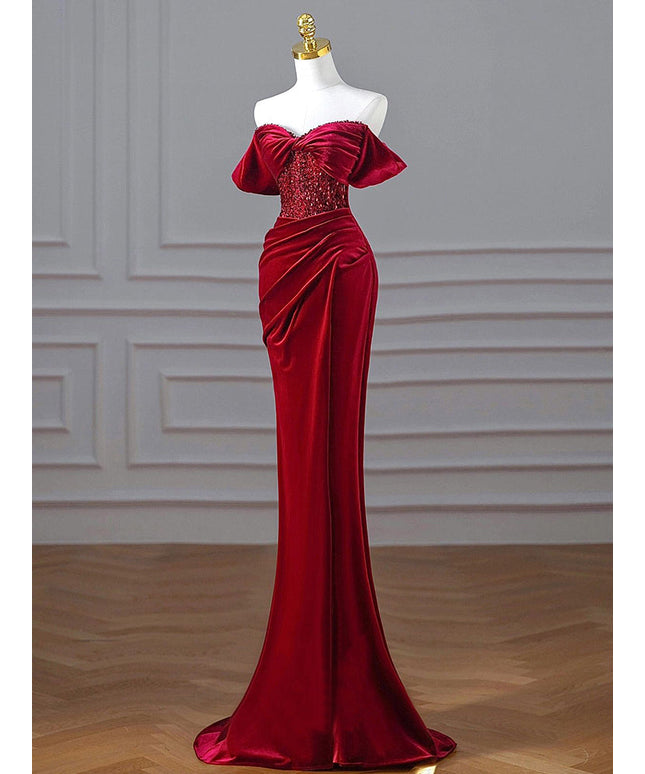 The Windsor Velvet Evening Gown – Ruby Red